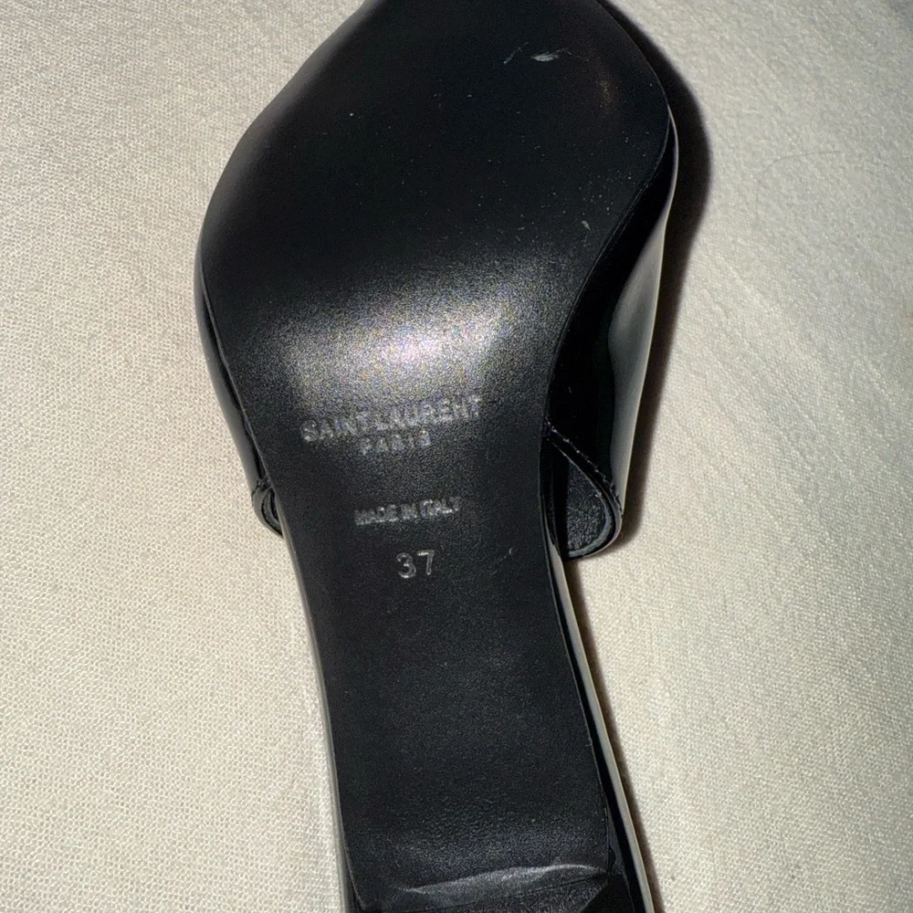 Saint Laurent Black Patent Leather Heels with Gold Accent - Picture 2 of 2